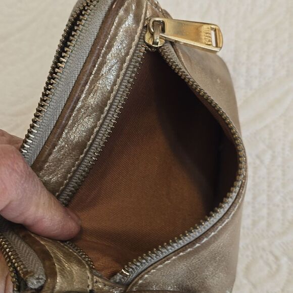 Fossil Metallic Leather Zip Around Wallet Wristlet Gold - Picture 4 of 7